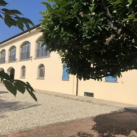 Tenuta Le Oda ve Kahvaltı 4*