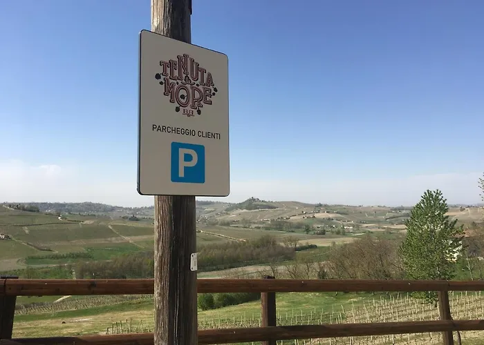 Tenuta Le 4* Calosso